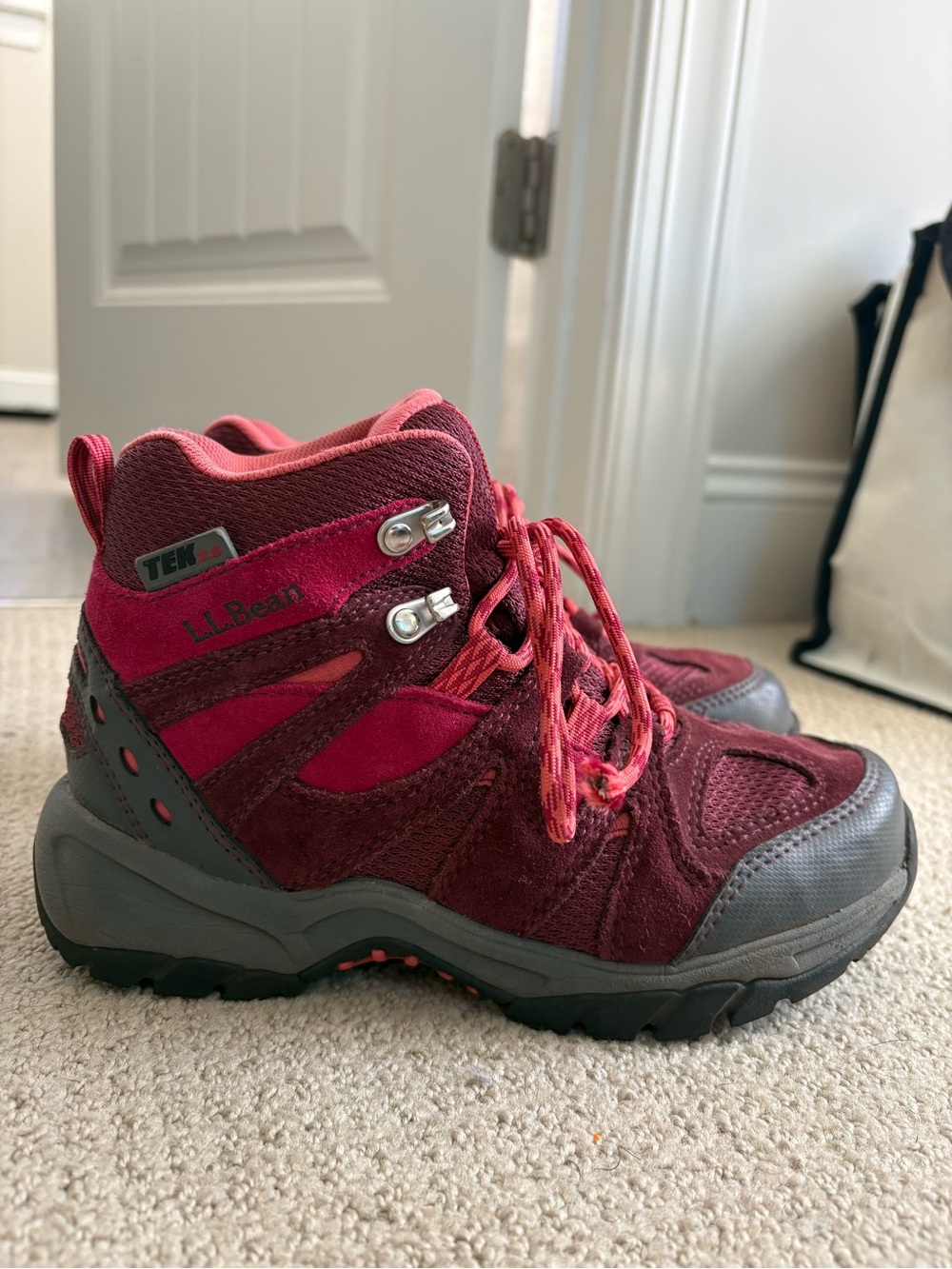 L.L. Bean Girls' Burgundy Hiking Boots size 4